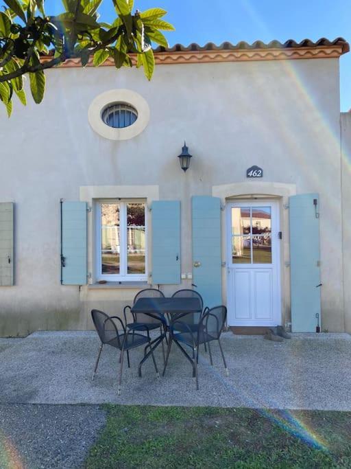 Agreable Villa En Petite Camargue 35 M2 Wifi Gallargues-le-Montueux Luaran gambar